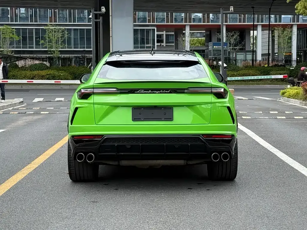Lamborghini Urus 2021 из CN, фото 10