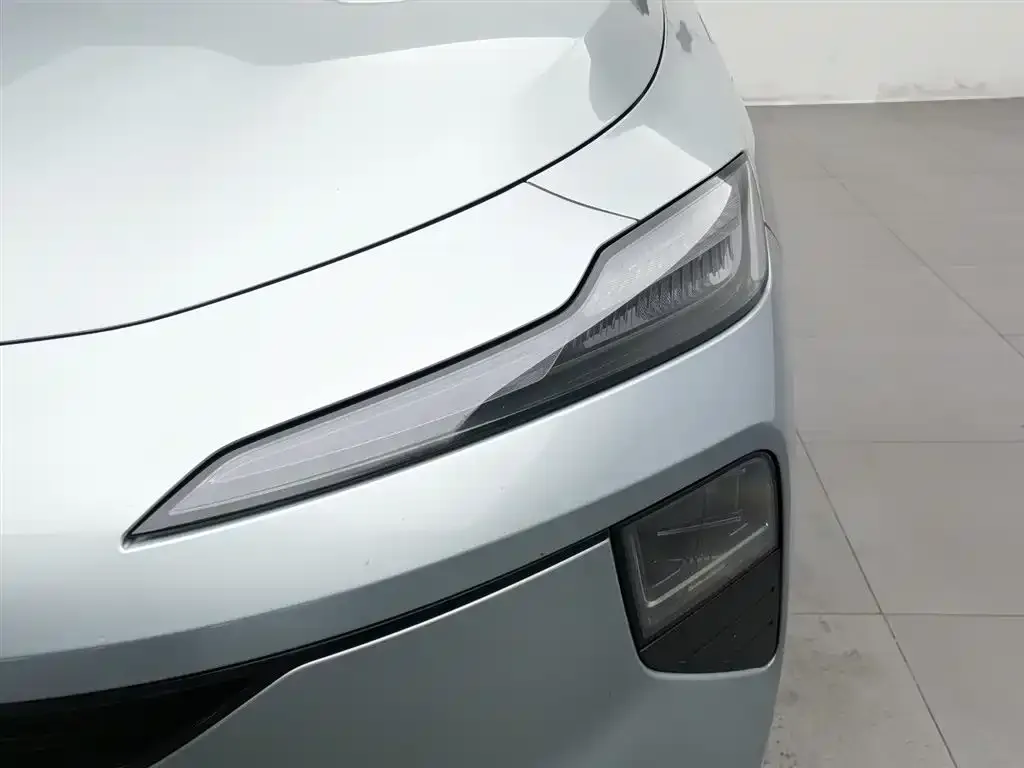 Roewe D6 2025 из CN, фото 5