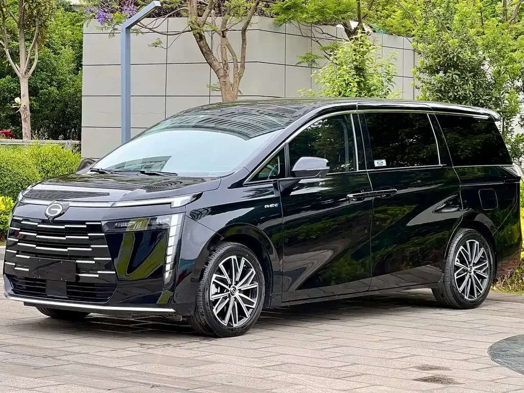 GAC Motor Trumpchi E8