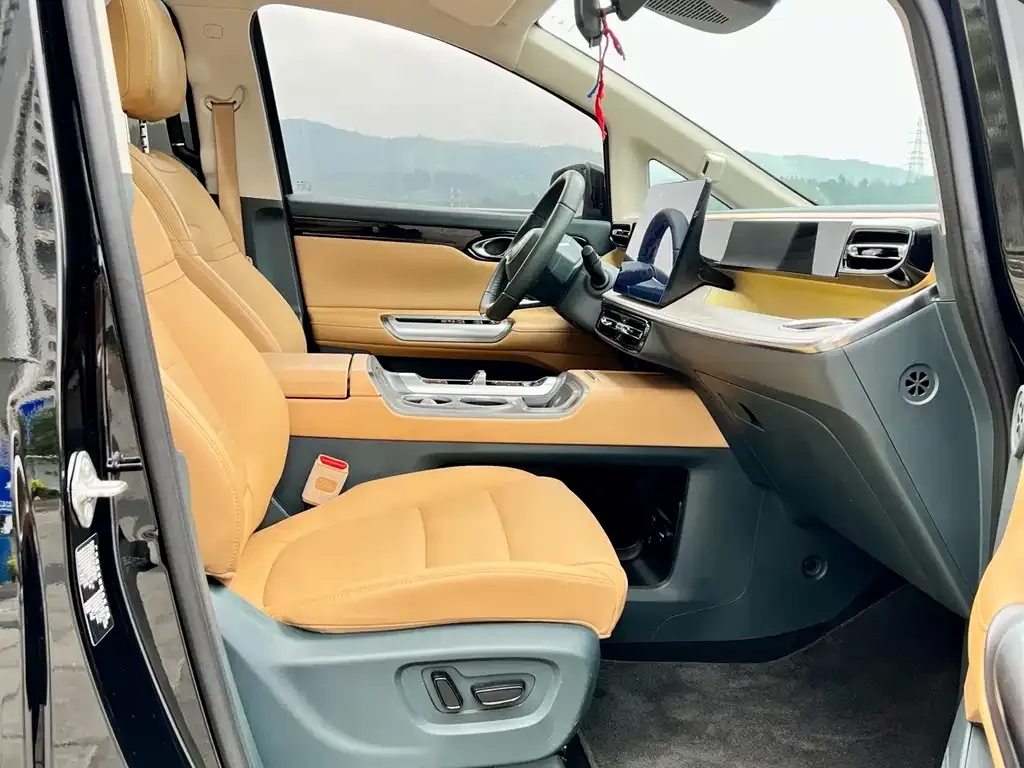 GAC Motor Trumpchi E8 2024 из CN, фото 5