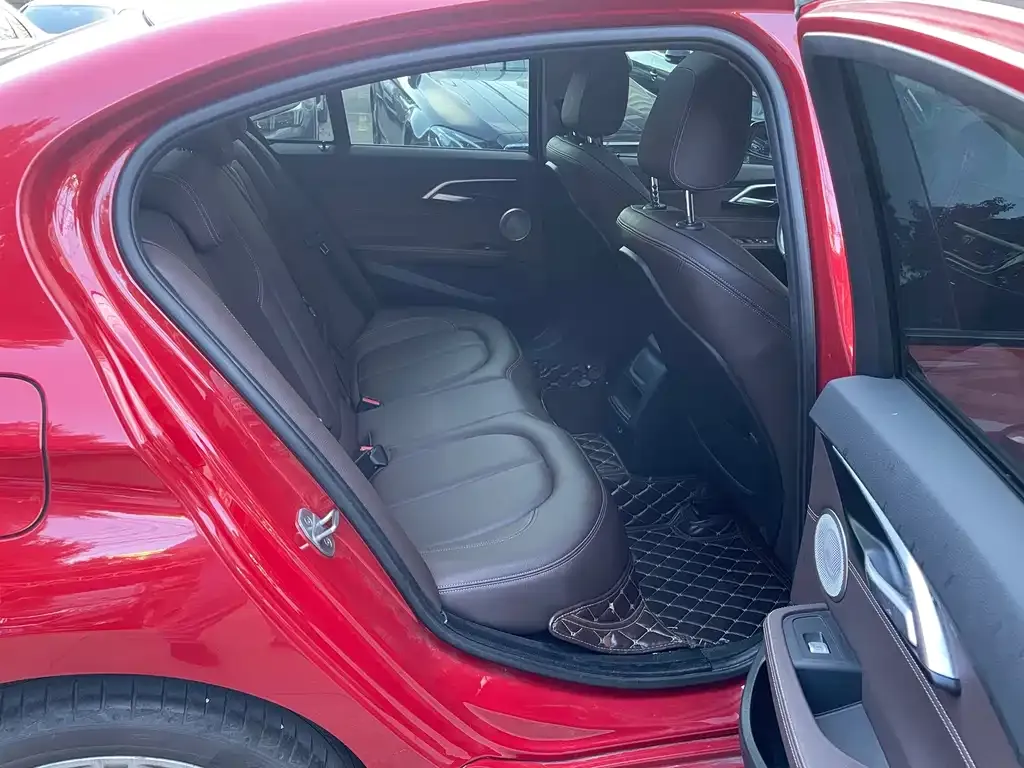 BMW 1 Series — фото 10