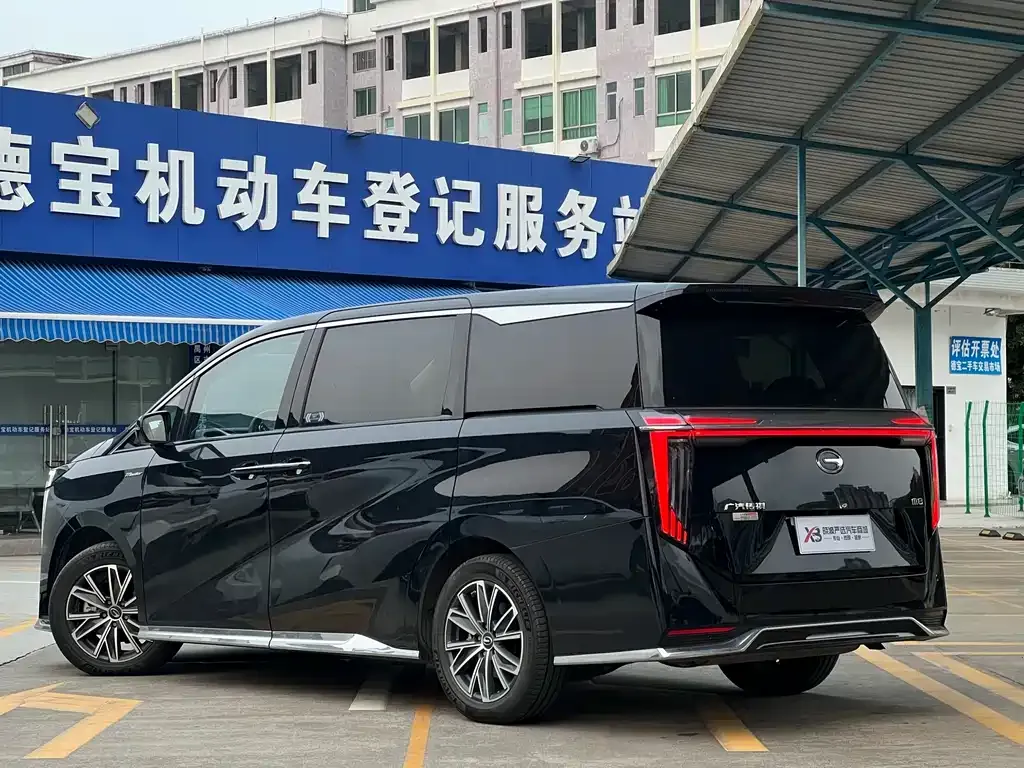 GAC Motor Trumpchi M8 — фото 7