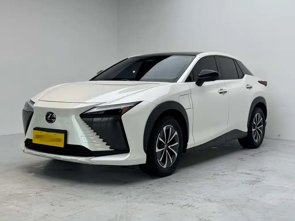 Lexus RZ