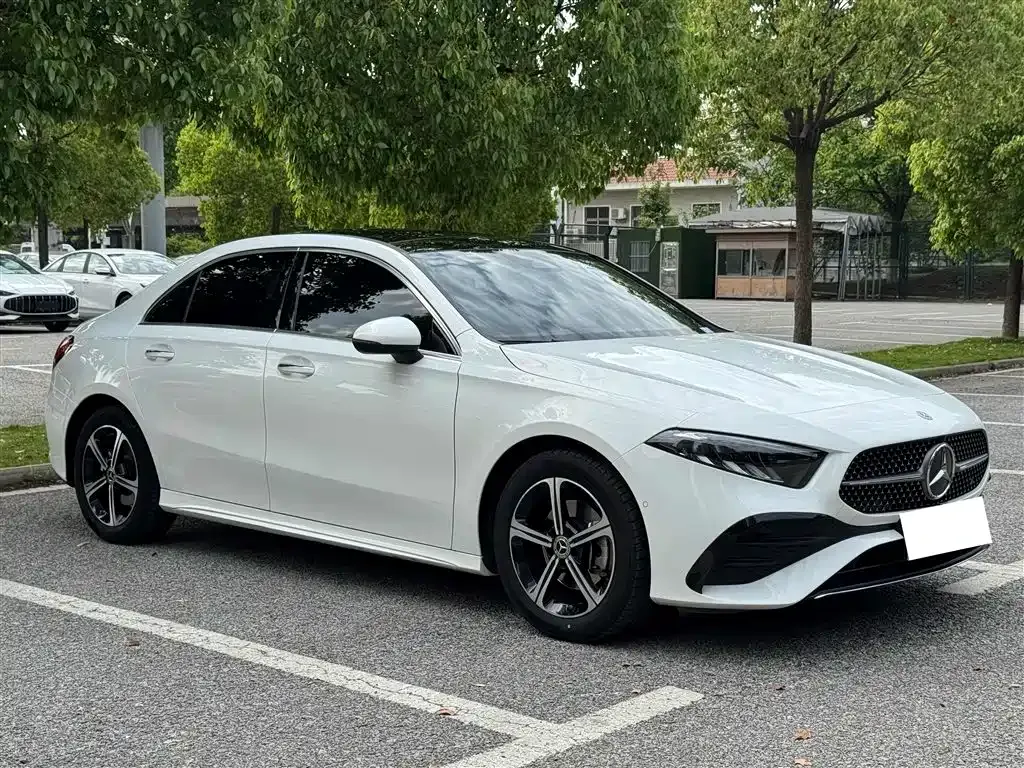 Mercedes-Benz A-Class — фото 7