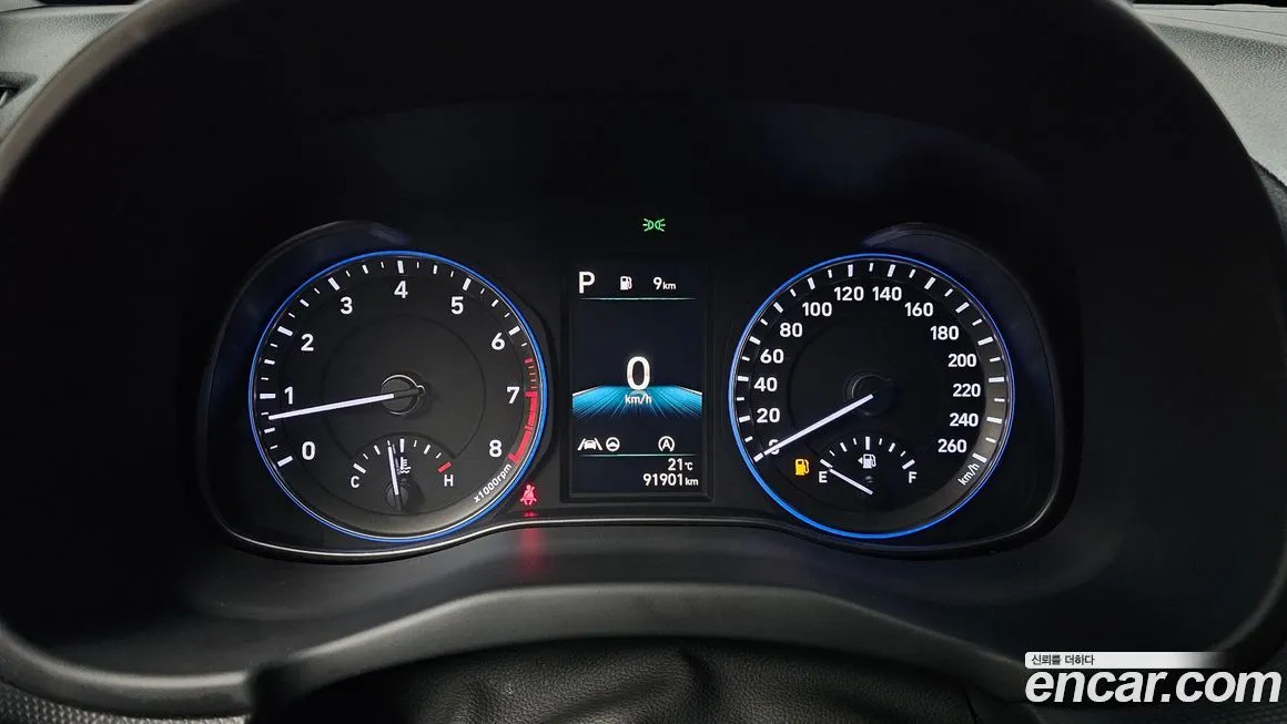 Hyundai Kona 2021 из KR, фото 2