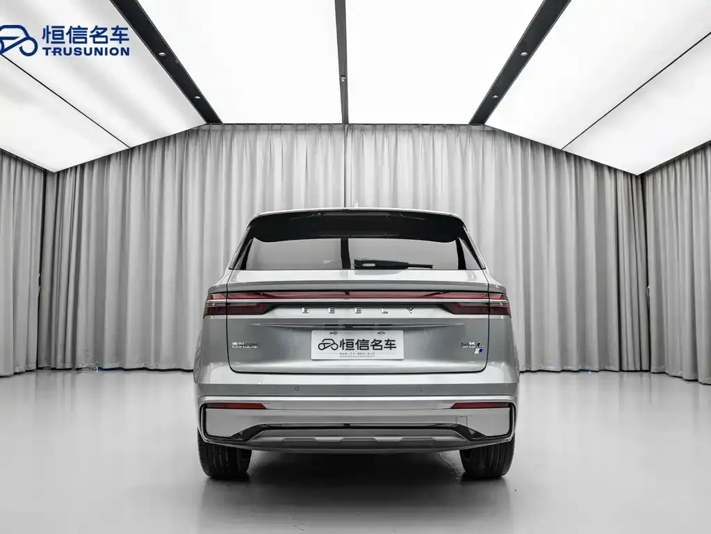 Geely Xingyue L — фото 9