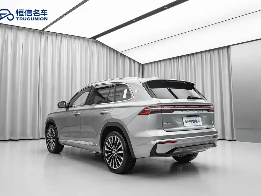 Geely Xingyue L — фото 6