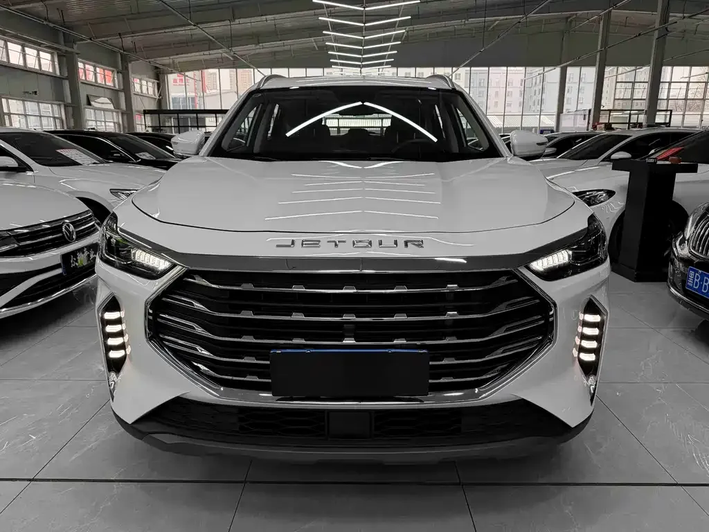Jetour X70 PLUS — фото 10