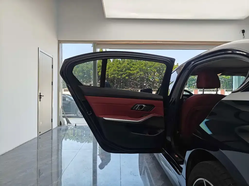 BMW i3 — фото 8