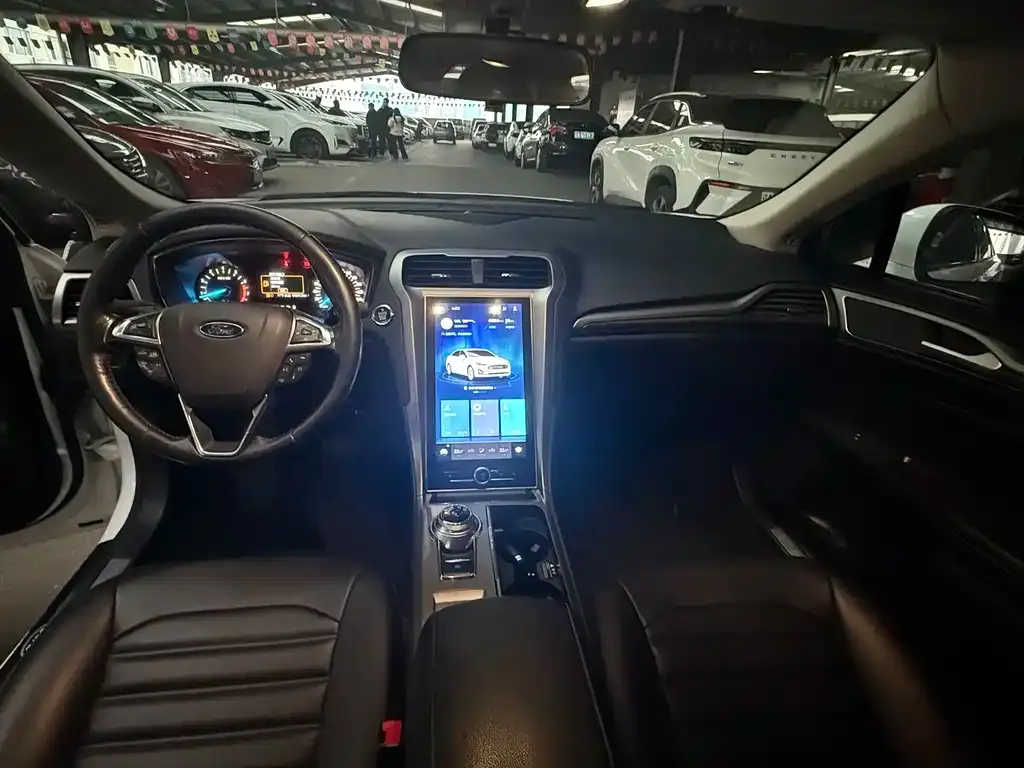 Ford Mondeo 2021 из CN, фото 2