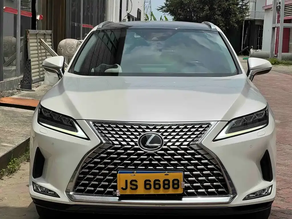 Lexus RX — фото 9