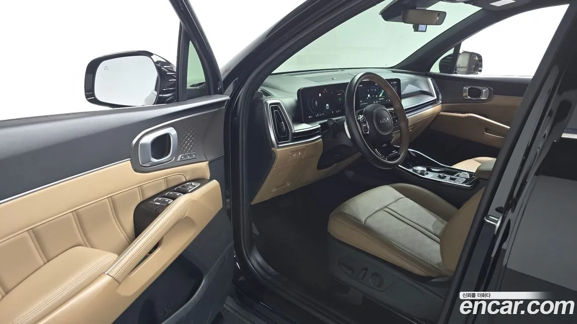 Kia Sorento — фото 6