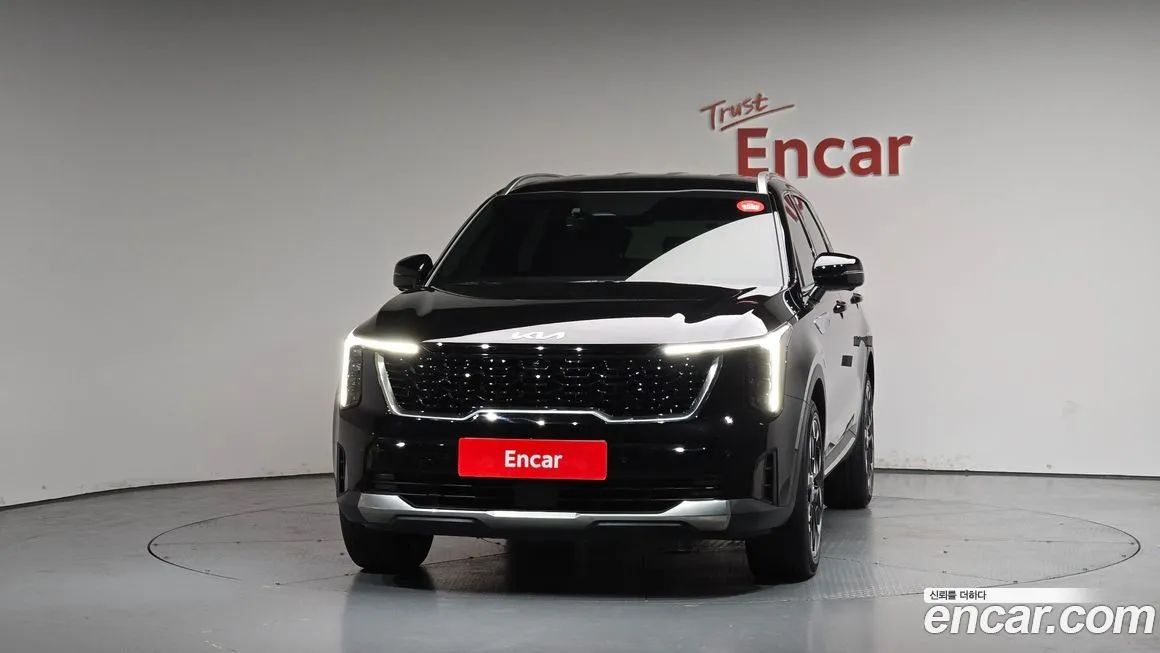 Kia Sorento — фото 7