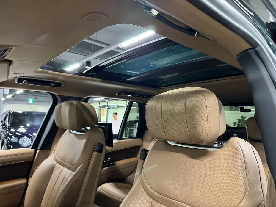 Land Rover Range Rover 2023 из KR, фото 4
