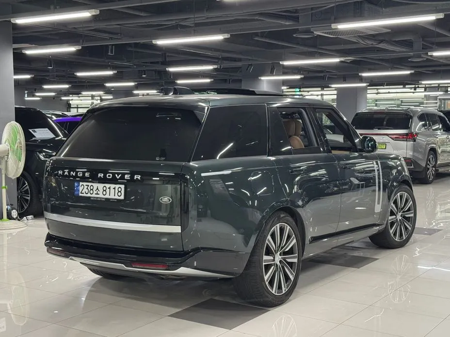 Land Rover Range Rover 2023 из KR, фото 3