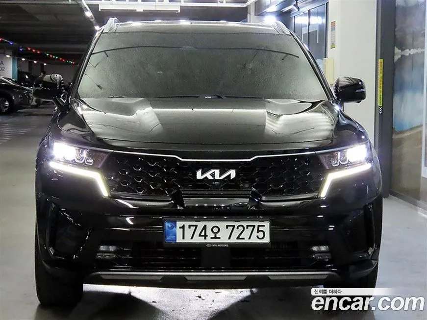 Kia Sorento — фото 5