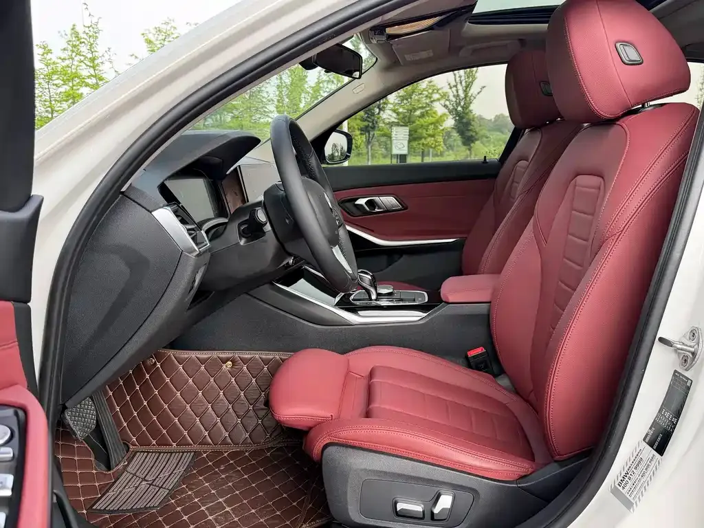 BMW 3 Series 2021 из CN, фото 4