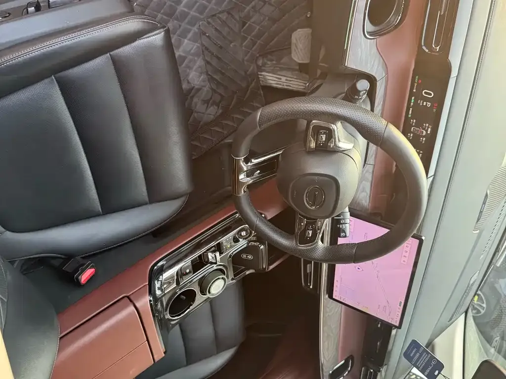 GAC Motor E8 Hybrid 2025 из CN, фото 7