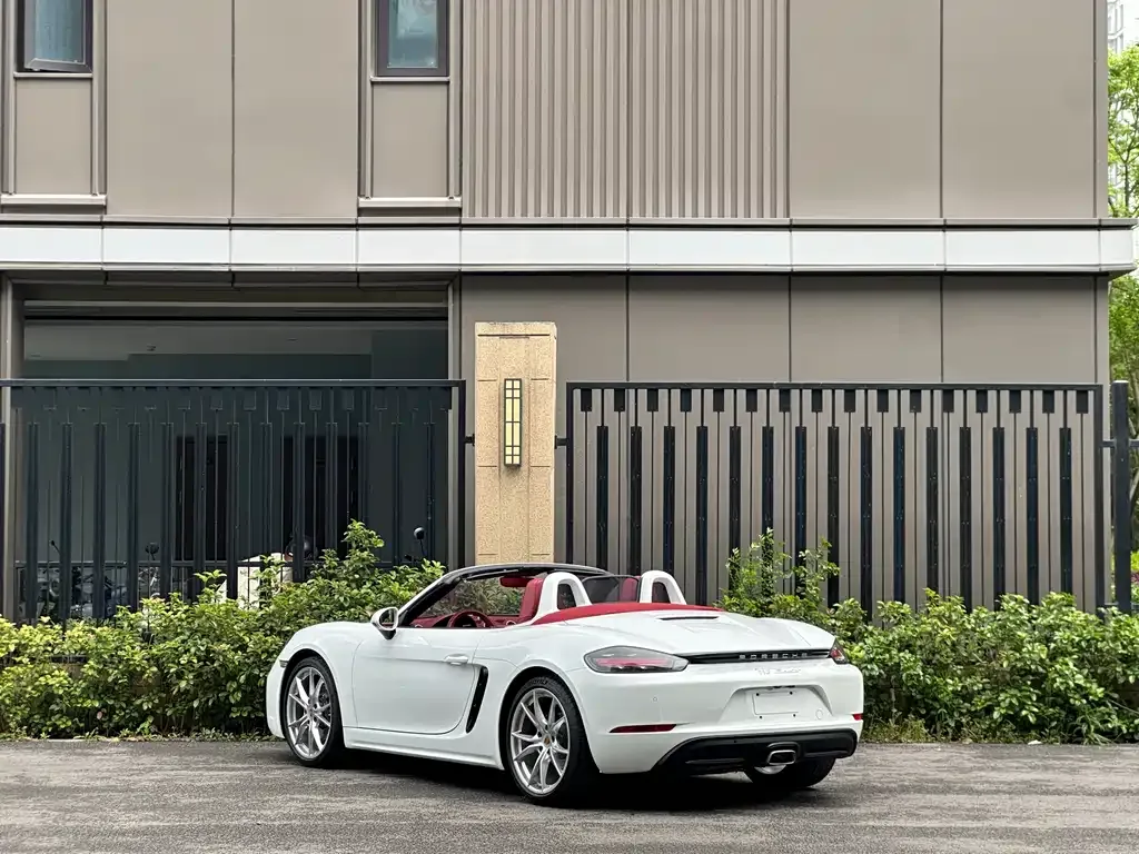 Porsche 718 — фото 5