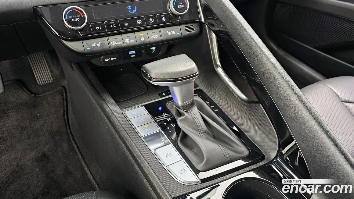 Hyundai AVANTE — фото 10