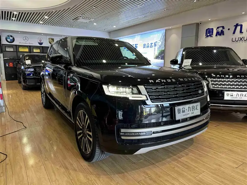 Land Rover Range Rover — фото 1