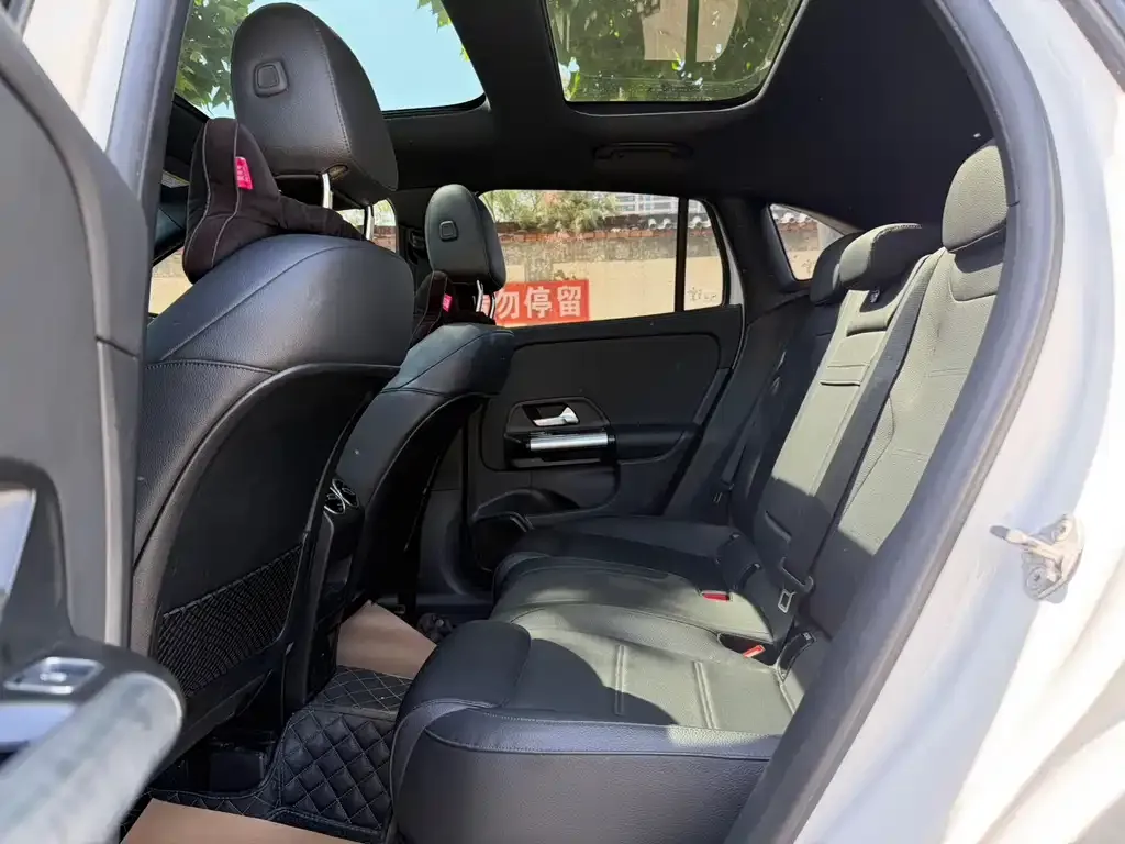 Mercedes-Benz GLA — фото 3