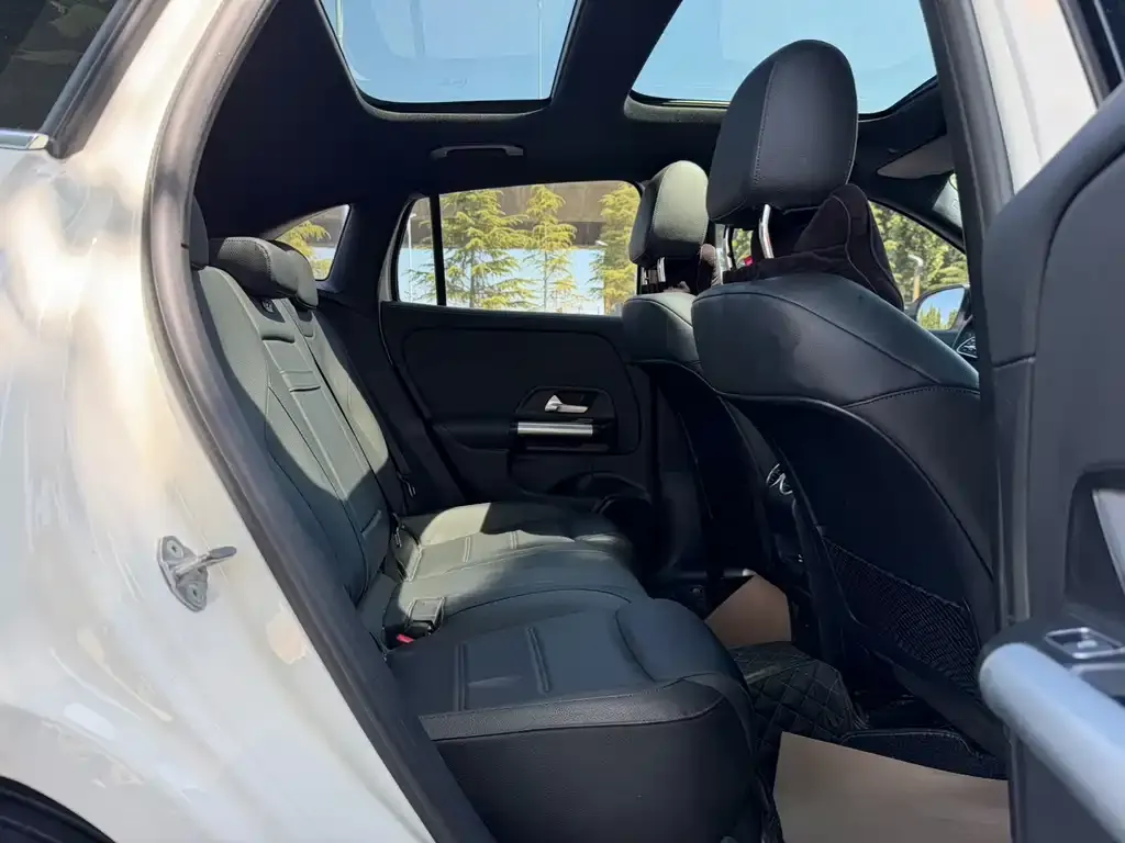 Mercedes-Benz GLA — фото 2