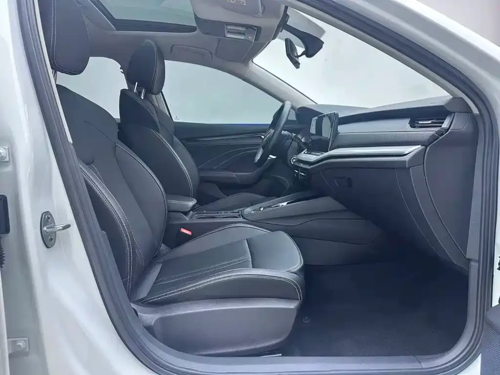 Skoda Octavia — фото 5