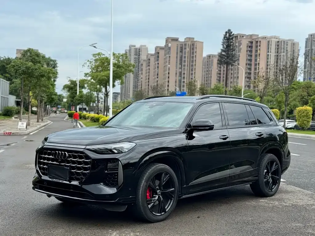 Audi Q6