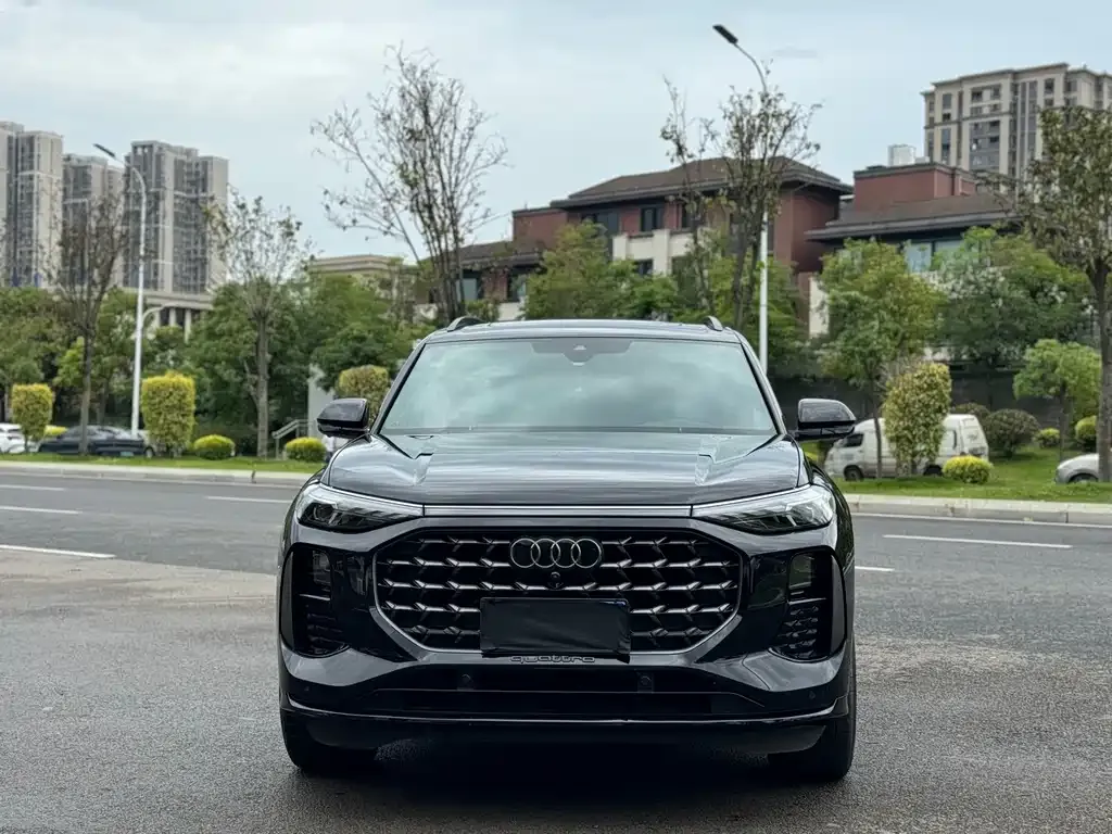 Audi Q6 2025 из CN, фото 5