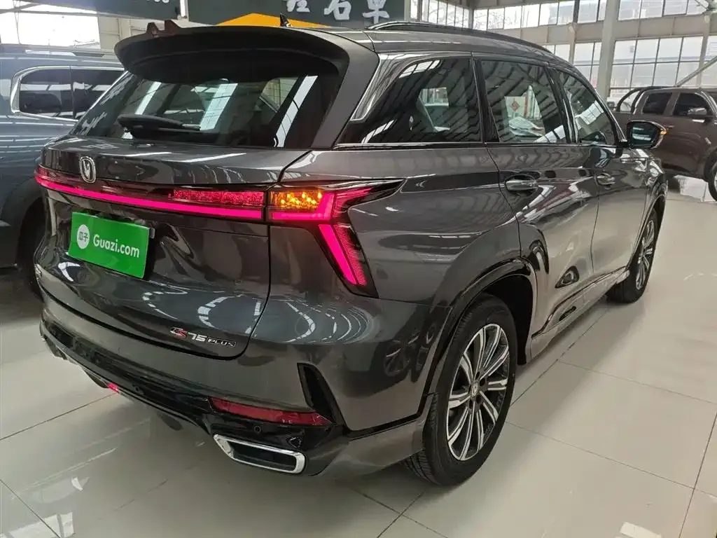 Changan CS75PLUS — фото 8