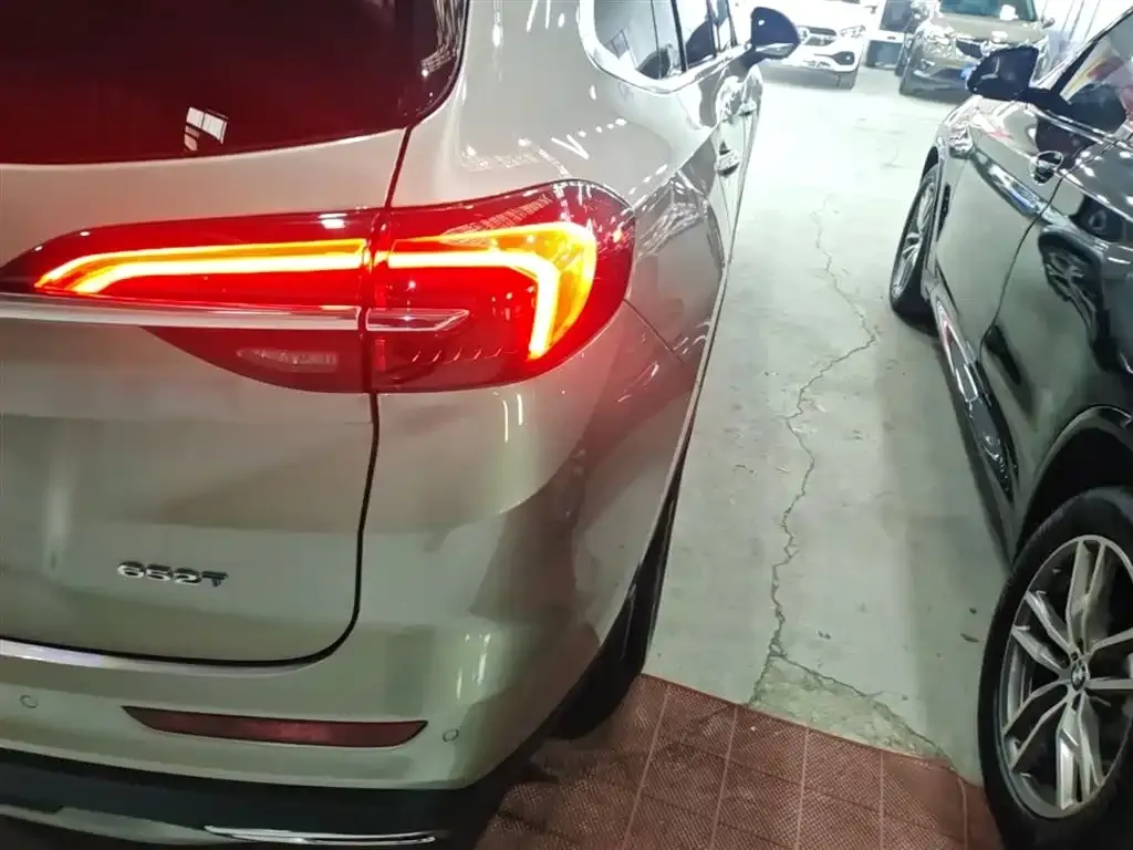Buick Envision Plus — фото 4