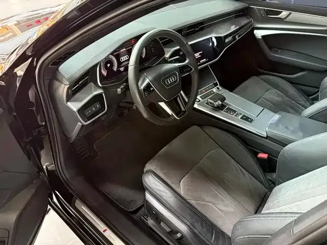Audi A6L 2022 из CN, фото 4
