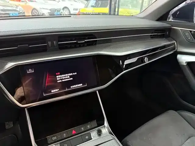 Audi A6L 2022 из CN, фото 3
