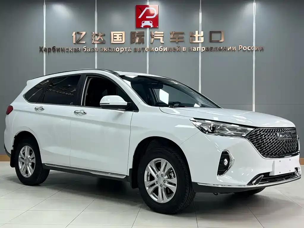 Haval M6 — фото 10