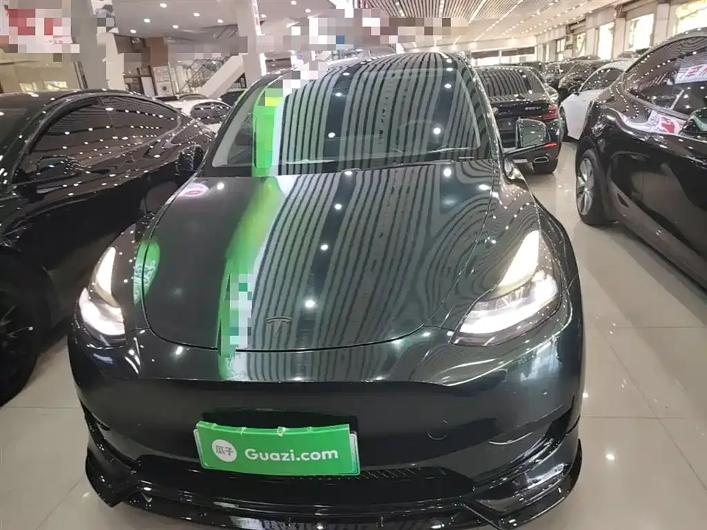 Tesla Model Y — фото 7