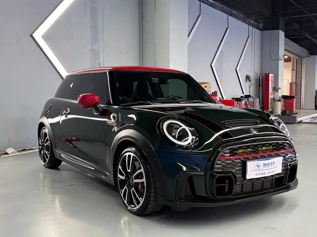 MINI JCW (John Cooper Works) — фото 2