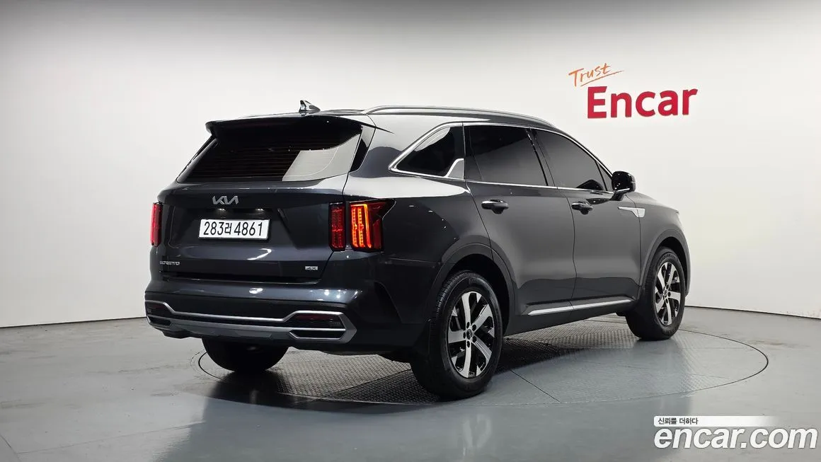 Kia Sorento 2023 из KR, фото 3