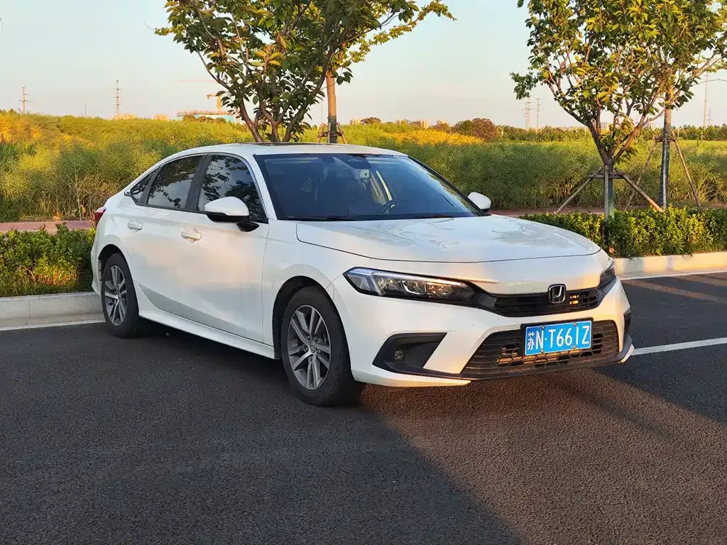 Honda Civic — фото 7