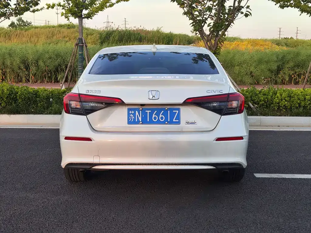 Honda Civic — фото 9