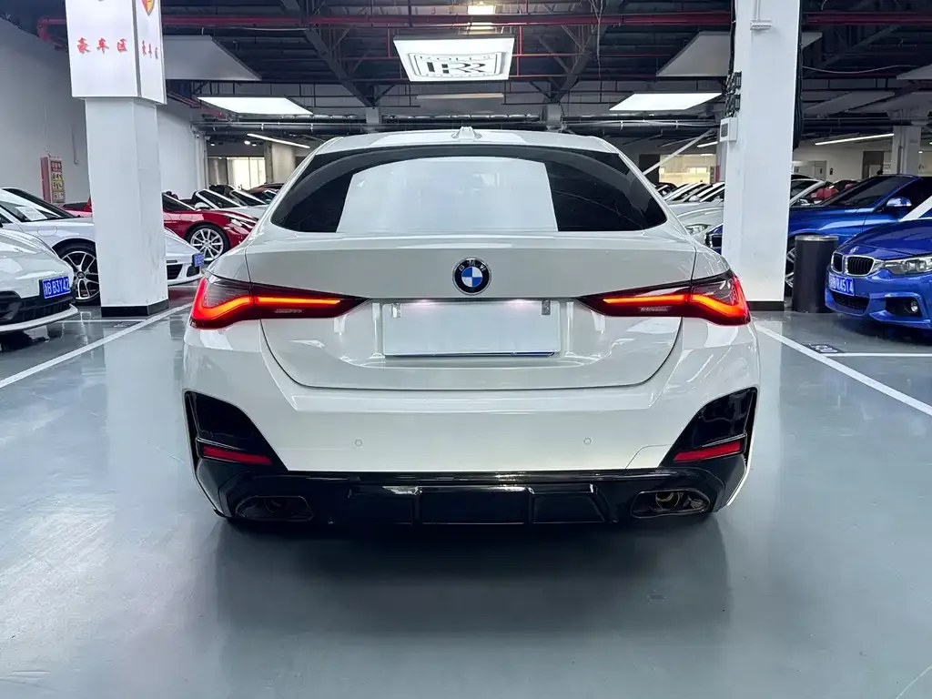 BMW 4 Series 2022 из CN, фото 6
