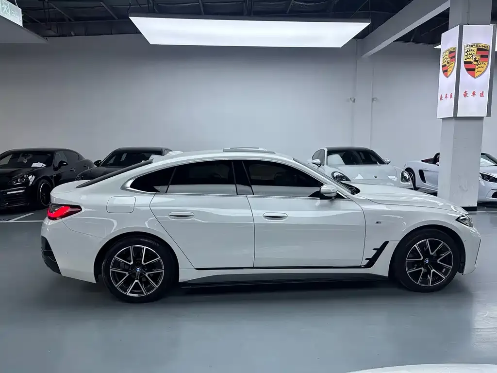 BMW 4 Series 2022 из CN, фото 4