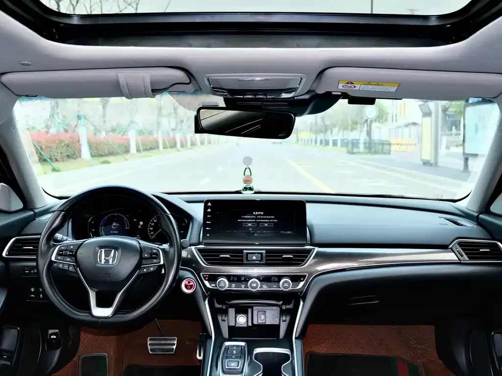 Honda Accord — фото 5