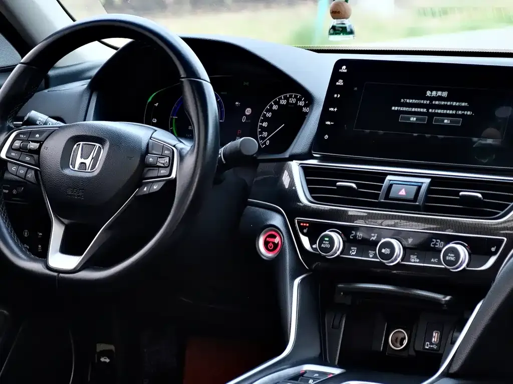 Honda Accord — фото 6