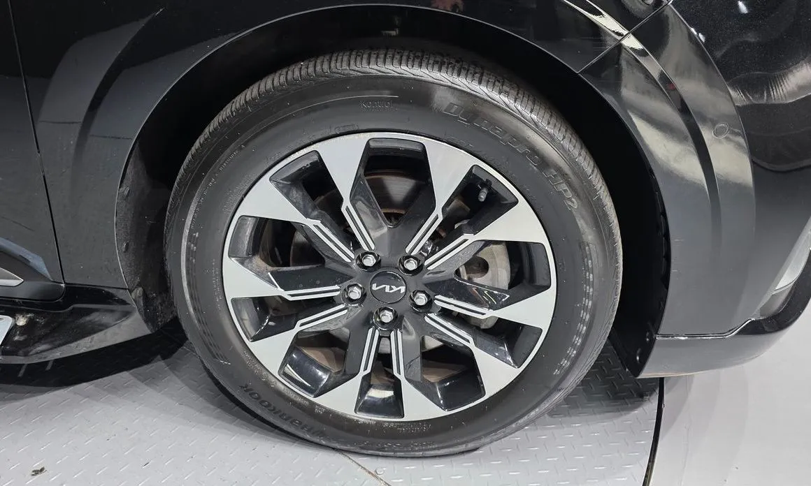 Kia Carnival 2023 из KR, фото 5