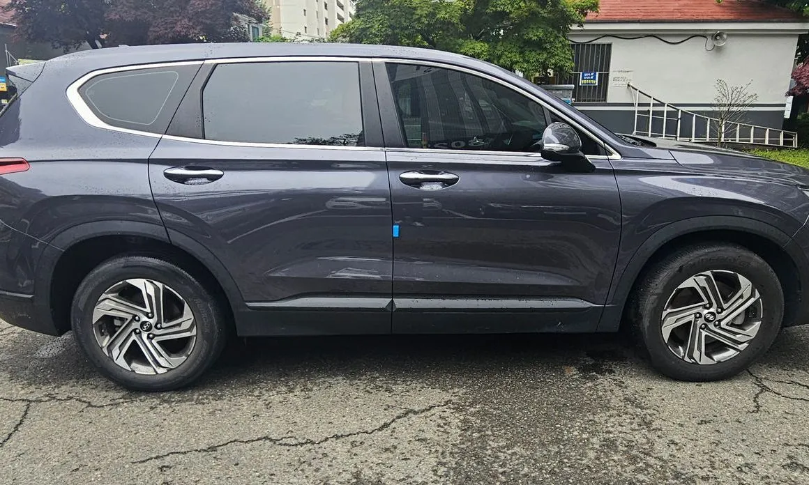 Hyundai Santafe — фото 1