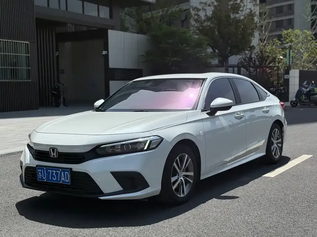 Honda Civic — фото 1