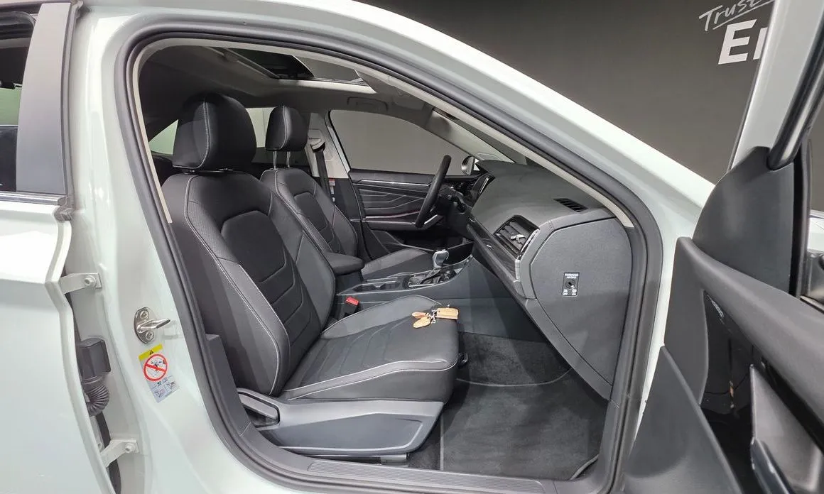 Volkswagen Jetta 2023 из KR, фото 7