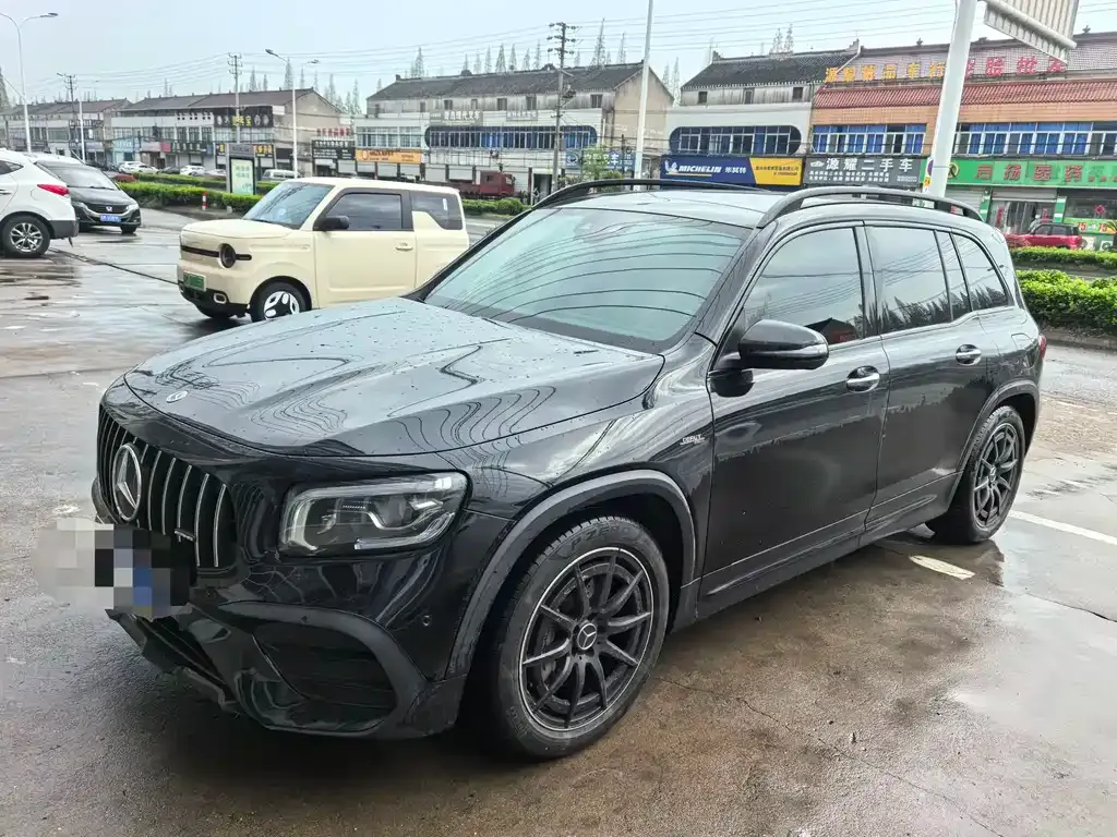 Mercedes-Benz GLB AMG