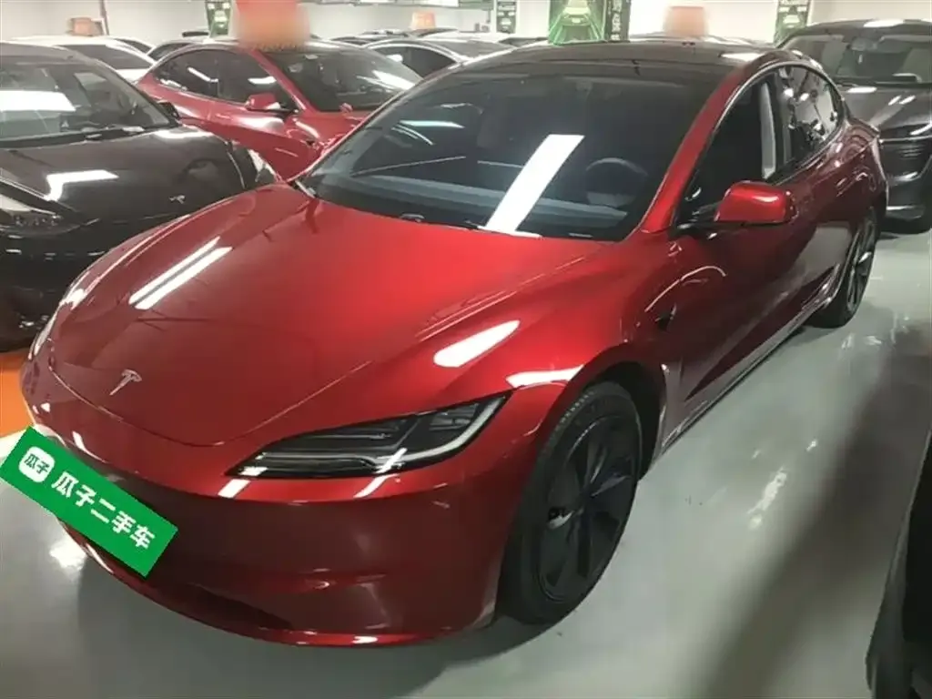 Tesla Model 3 — фото 6